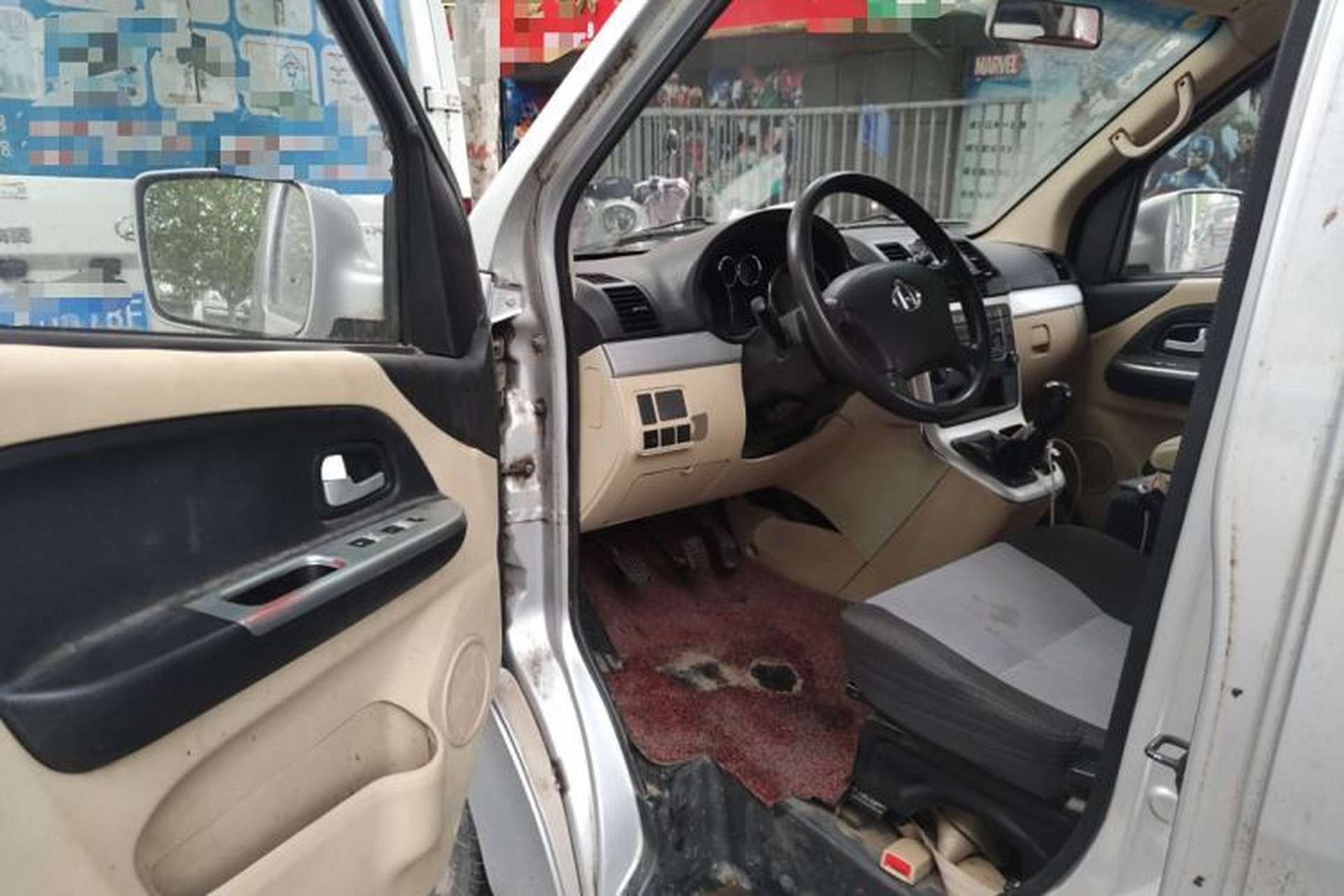 Used CHANGAN KAICHENG Ruixing M90 2017 2.0L Value Edition High-Roof 6-Seater Dual-Swing Doors 4G94S Driver Seat