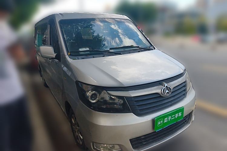 Used CHANGAN KAICHENG Ruixing M90 2017 2.0L Value Edition 6-Seater Hatchback 4G94S Front Right 45 Deg