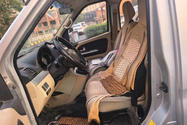 Used CHANGAN KAICHENG Ruixing M90 2017 2.0L Value Edition High-Roof 6-Seater Dual-Swing Doors 4G94S Left Front Seat