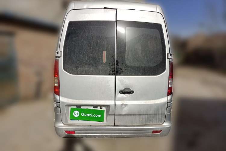 Used CHANGAN KAICHENG Ruixing M90 2017 2.0L Value Edition High-Roof 7-Seater Double-Swing Doors 4G94S Rear