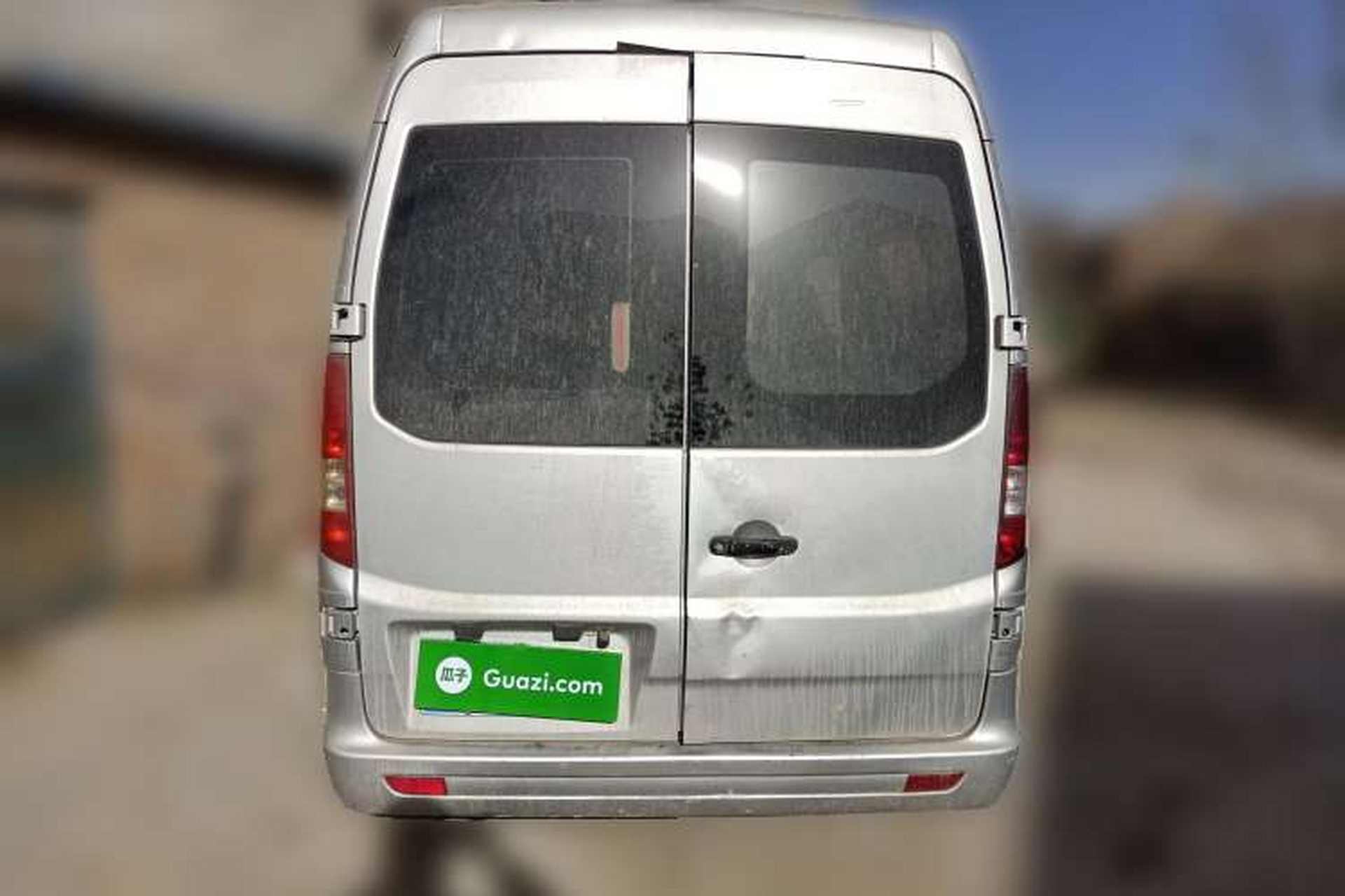 Used CHANGAN KAICHENG Ruixing M90 2017 2.0L Value Edition High-Roof 7-Seater Double-Swing Doors 4G94S Rear