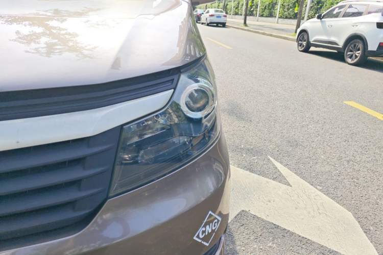 Used CHANGAN KAICHENG Ruixing M90 2018 2.0L Value-Added CNG High-Roof Double-Door 6-Seater 4G94S Engine Bay Left