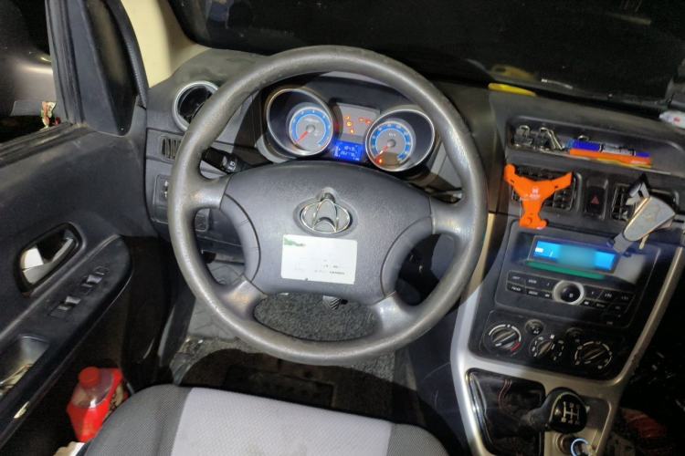 Used CHANGAN KAICHENG Ruixing M90 2018 2.0L Value-Added High-Roof Double-Door 6-Seater 4G94S Steering Wheel