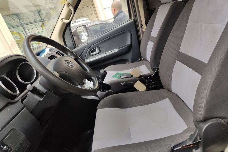 Used CHANGAN KAICHENG Ruixing M90 2018 2.0L Value-Added Flat-Top Liftback 6-Seater 4G94S Left Front Seat
