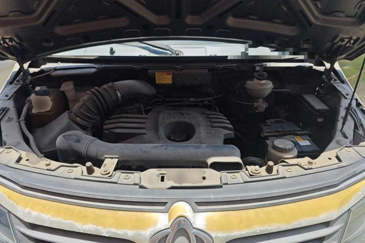 Used CHANGAN KAICHENG Ruixing M90 2018 2.0L Standard Edition Flat-Top Liftback 6-Seater 4G94S Engine Bay