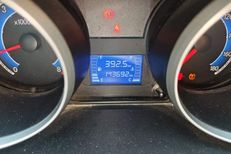 Used CHANGAN KAICHENG Ruixing M90 2018 2.0L Value-Added Flat-Top Liftback 6-Seater 4G94S Odometer Close Up