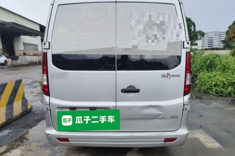 Used CHANGAN KAICHENG Ruixing M90 2018 2.0L Standard Version High-Roof Double-Door 6-Seater 4G94S Rear