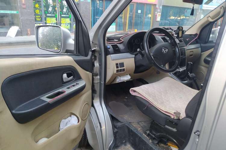 Used CHANGAN KAICHENG Ruixing M90 2018 2.0L Comfort-Grade High-Roof Dual-Slide Door 6-Seater 4G94S Driver Seat