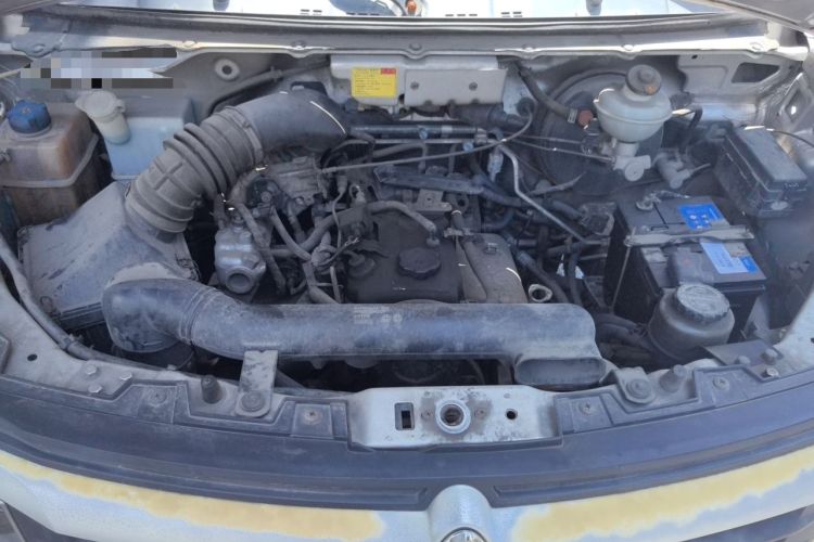 Used CHANGAN KAICHENG Ruixing M90 2018 2.0L Luxury High-Roof Double-Door 4G94S Engine Bay