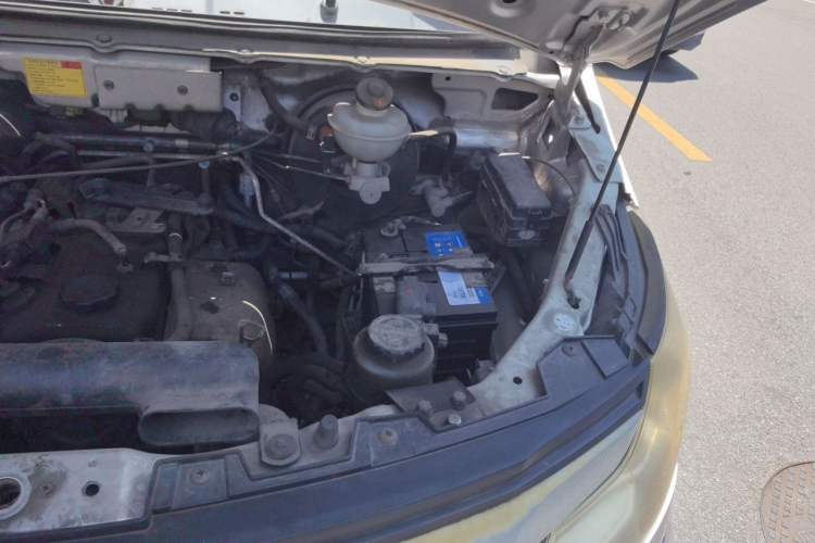 Used CHANGAN KAICHENG Ruixing M90 2018 2.0L Luxury High-Roof Double-Door 4G94S Engine Bay Left