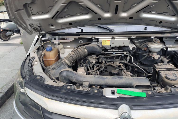 Used CHANGAN KAICHENG Ruixing M90 2018 2.0L Value-Added Flat-Top Liftback 6-Seater 4G94S Engine Bay Right
