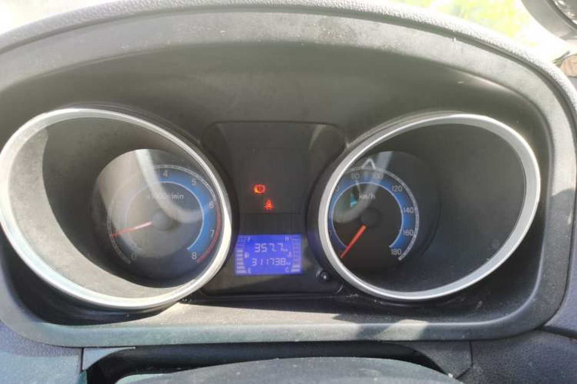 Used CHANGAN KAICHENG Ruixing M90 2018 2.0L Value-Added Flat-Top Liftback 6-Seater 4G94S Instrument Cluster