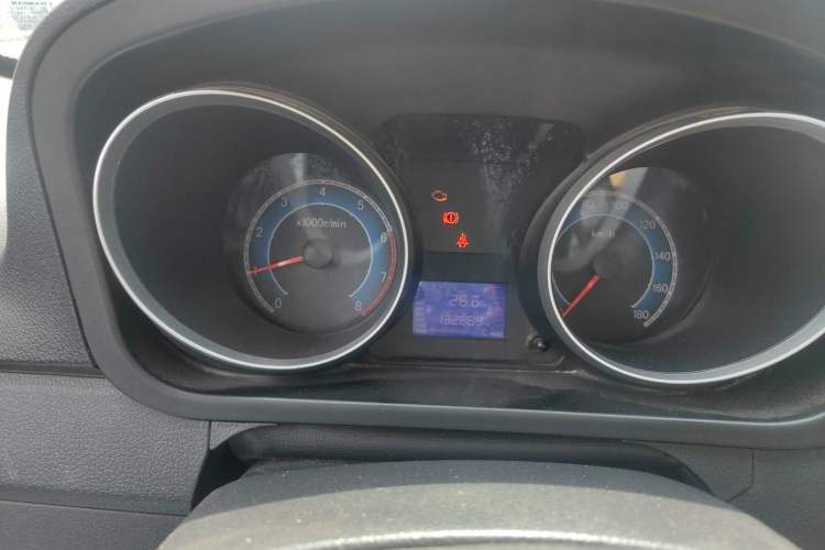 Used CHANGAN KAICHENG Ruixing M90 2018 2.0L Comfort Trim CNG Flat-Top Hatchback with 6 Seats – 4G94S Instrument Cluster