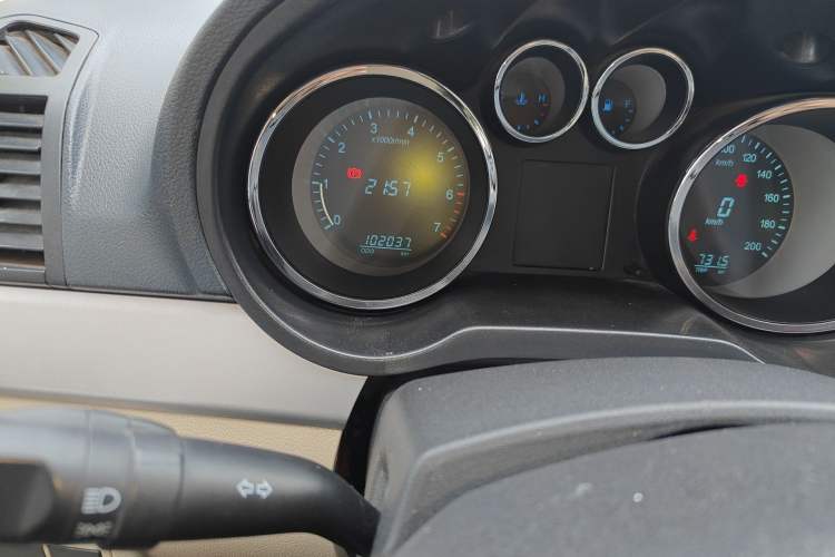 Used CHANGAN KAICHENG Ruixing M90  Odometer Close Up