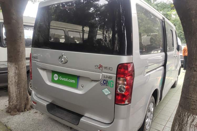 Used CHANGAN KAICHENG Ruixing M90 2018 2.0L Value-Added CNG Flat-Roof Hatchback with 6 Seats Model 4G94S Rear Right 45 Deg