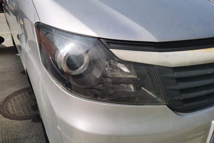 Used CHANGAN KAICHENG Ruixing M90 2018 2.0L Value-Added Flat-Top Liftback 6-Seater 4G94S Right Front Headlight