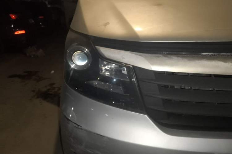 Used CHANGAN KAICHENG Ruixing M90 2018 2.0L Comfort-Grade High-Roof Dual-Slide Door 6-Seater 4G94S Right Front Headlight