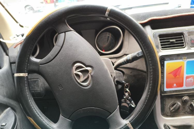 Used CHANGAN KAICHENG Ruixing M90 2018 2.0L Comfort Version Flat-Top Bi-Door 6-Seater 4G94S Steering Wheel