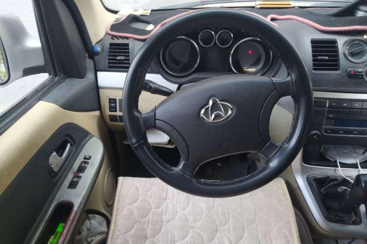 Used CHANGAN KAICHENG Ruixing M90 2018 2.0L Comfort-Grade High-Roof Dual-Slide Door 6-Seater 4G94S Steering Wheel