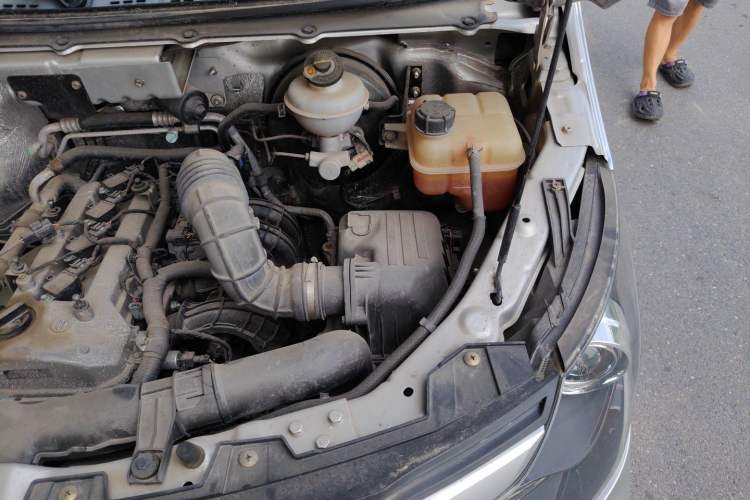Used CHANGAN KAICHENG Ruixing M90 2021 2.0L Standard Version Flat-Top Liftgate 6-Seater LJ481Q6 Engine Bay Left