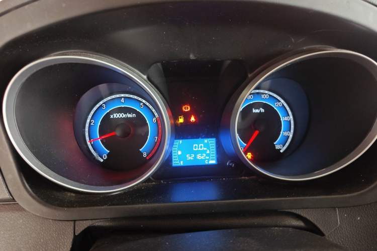 Used CHANGAN KAICHENG Ruixing M90 2021 2.0L Standard Version Flat-Top Liftgate 6-Seater LJ481Q6 Instrument Cluster
