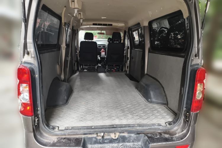 Used CHANGAN KAICHENG Ruixing M90 2021 2.0L Standard Version Flat-Top Liftgate 6-Seater LJ481Q6 Trunk