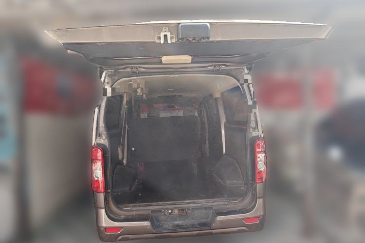 Used CHANGAN KAICHENG Ruixing M90 2021 2.0L Standard Version Flat-Top Liftgate 6-Seater LJ481Q6 Trunk