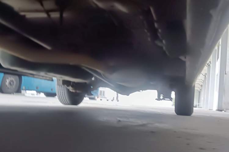 Used CHANGAN KAICHENG Ruixing M90 2021 2.0L Standard Version Flat-Top Liftgate 6-Seater LJ481Q6 Chassis Front Left