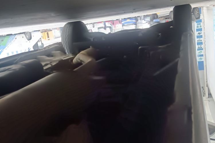 Used CHANGAN KAICHENG Ruixing M90 2021 2.0L Standard Version Flat-Top Liftgate 6-Seater LJ481Q6 Chassis Rear Left