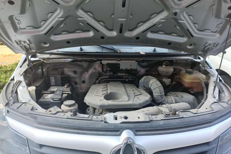 Used CHANGAN KAICHENG Ruixing M90 2021 2.0L Standard Version Flat-Top Liftgate 6-Seater LJ481Q6 Engine Bay