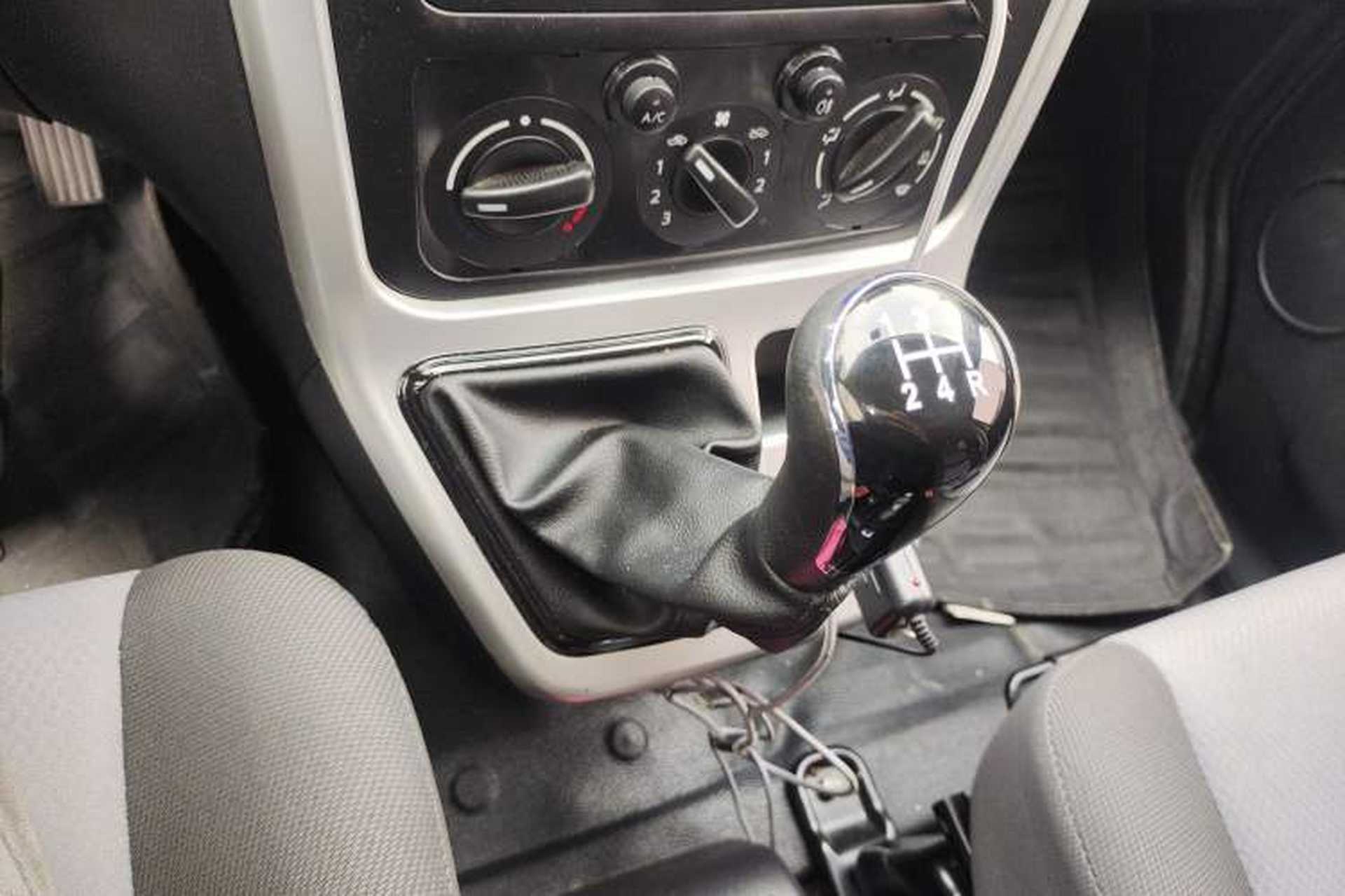 Used CHANGAN KAICHENG Ruixing M90 2021 2.0L Standard Version Flat-Top Liftgate 6-Seater LJ481Q6 Gear Lever