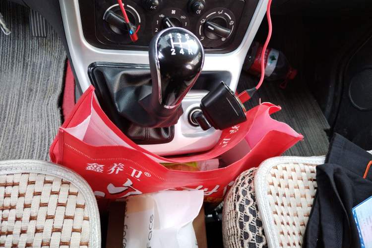 Used CHANGAN KAICHENG Ruixing M90 2021 2.0L Standard Version Flat-Top Liftgate 6-Seater LJ481Q6 Gear Lever