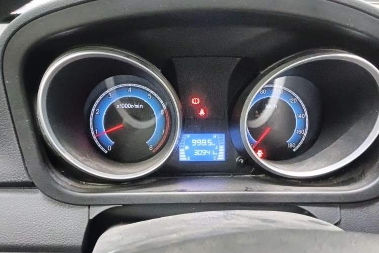 Used CHANGAN KAICHENG Ruixing M90 2021 2.0L Standard Version Flat-Top Liftgate 9-Seater LJ481Q6 Instrument Cluster