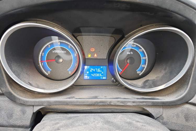 Used CHANGAN KAICHENG Ruixing M90 2021 2.0L Standard Version Flat-Top Liftgate 6-Seater LJ481Q6 Instrument Cluster