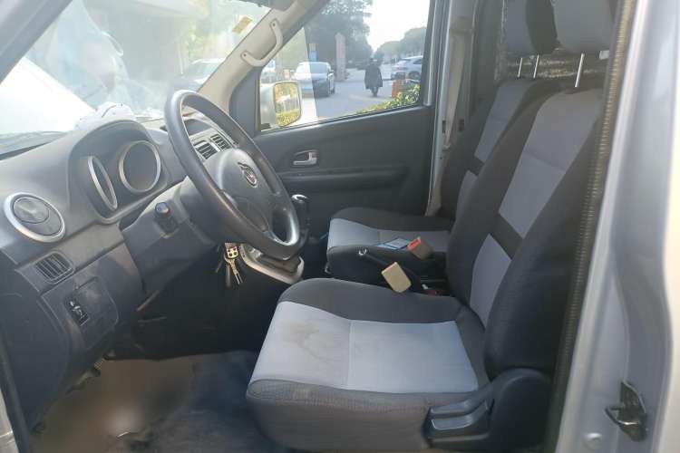 Used CHANGAN KAICHENG Ruixing M90 2021 2.0L Standard Version Flat-Top Liftgate 6-Seater LJ481Q6 Left Front Seat