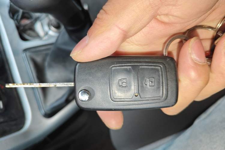 Used CHANGAN KAICHENG Ruixing M90 2021 2.0L Standard Version Flat-Top Liftgate 6-Seater LJ481Q6 Vehicle Key