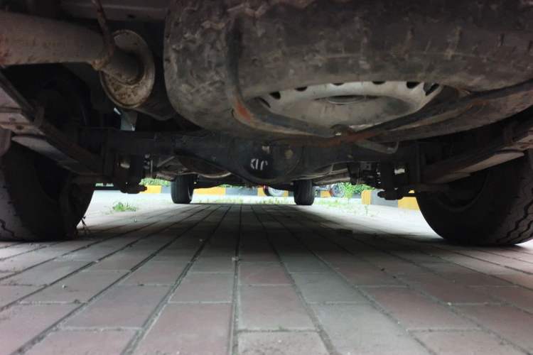 Used CHANGAN KAICHENG Ruixing M90 2021 2.0L Standard Version Flat-Top Liftgate 6-Seater LJ481Q6 Chassis Rear