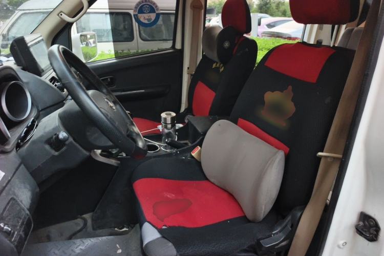 Used CHANGAN KAICHENG Ruixing M90 2021 2.0L Standard Version Flat-Top Liftgate 6-Seater LJ481Q6 Left Front Seat