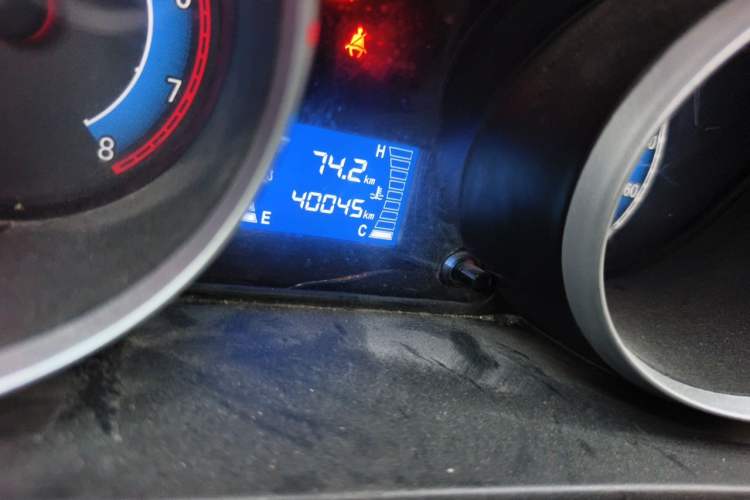 Used CHANGAN KAICHENG Ruixing M90 2021 2.0L Standard Version Flat-Top Liftgate 6-Seater LJ481Q6 Odometer Close Up