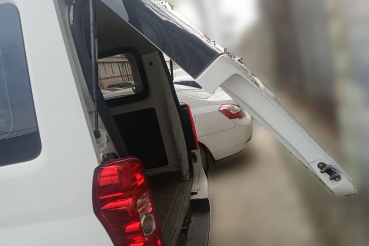 Used CHANGAN KAICHENG Ruixing M90 2021 2.0L Standard Version Flat-Top Liftgate 6-Seater LJ481Q6 Trunk