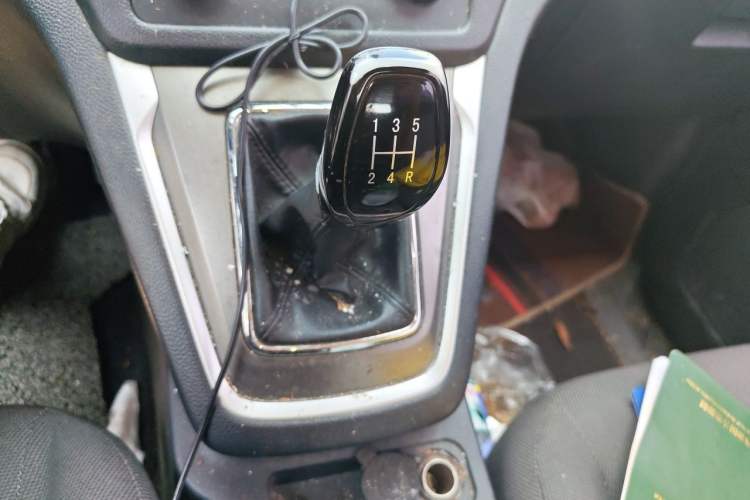 Used CHANGAN KAICHENG Ruixing S50 2017 S50V 1.5L Manual Logistics Version I China V Standard Gear Lever