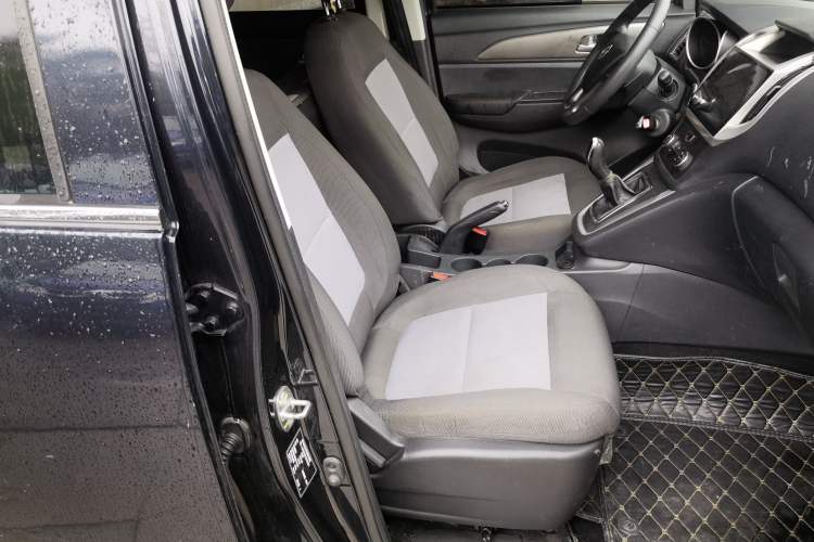 Used CHANGAN KAICHENG Ruixing S50 2017 S50V 1.5L Manual Logistics Version I China V Standard Right Front Seat