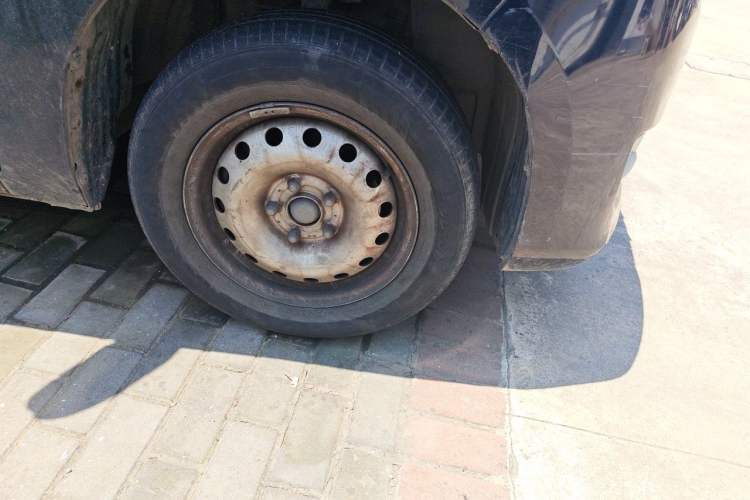 Used CHANGAN KAICHENG Ruixing S50 2017 S50V 1.5L Manual Logistics Version I China V Standard Right Front Wheel Hub