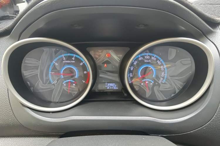 Used CHANGAN KAICHENG Ruixing S50 2017 1.5L Manual Luxury Model China V Standard Instrument Cluster