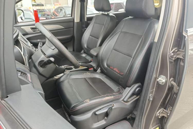 Used CHANGAN KAICHENG Ruixing S50 2017 1.5L Manual Luxury Model China V Standard Left Front Seat