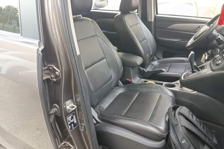 Used CHANGAN KAICHENG Ruixing S50 2017 1.5L Manual Luxury Model China V Standard Right Front Seat