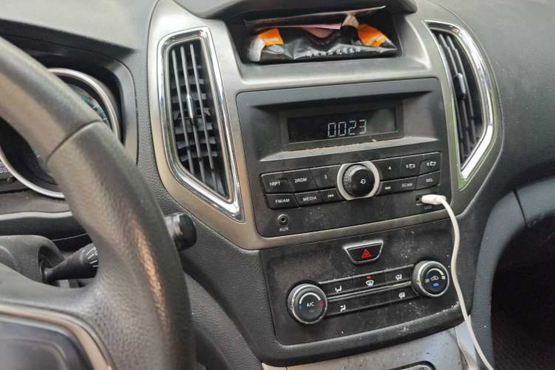 Used CHANGAN KAICHENG Ruixing S50 2017 S50V 1.5L Manual Logistics Version I China V Standard Audio And AC Panel