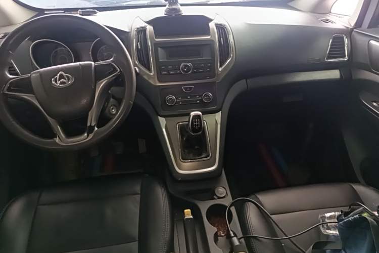 Used CHANGAN KAICHENG Ruixing S50 2017 S50V 1.5L Manual Logistics Version I China V Standard Center Console
