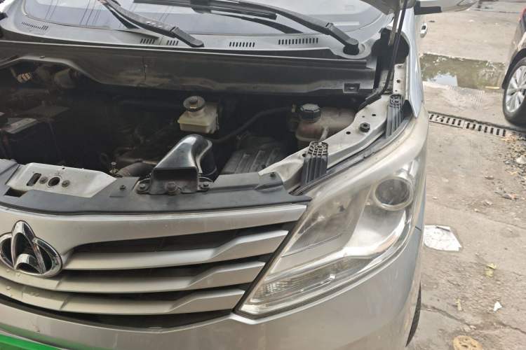 Used CHANGAN KAICHENG Ruixing S50 2017 S50V 1.5L Manual Logistics Version I China V Standard Engine Bay Left