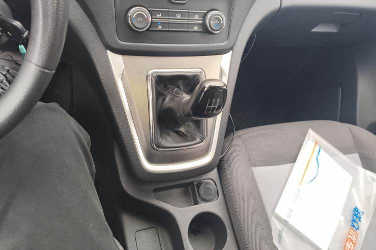 Used CHANGAN KAICHENG Ruixing S50 2017 S50V 1.5L Manual Logistics Version I China V Standard Gear Lever
